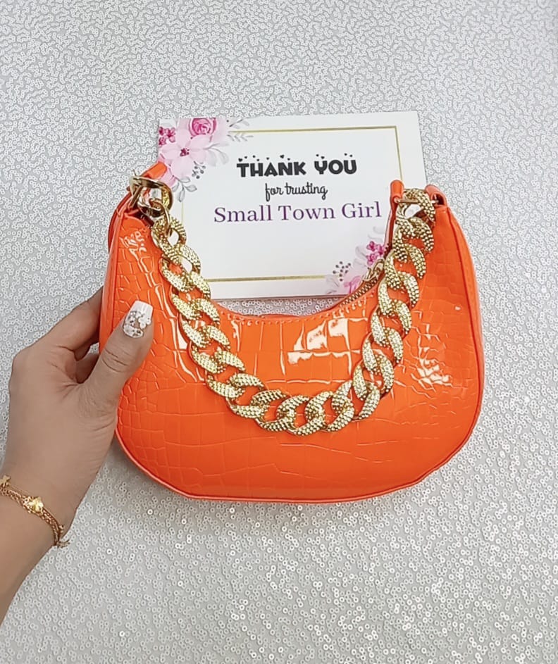 Glossy Half-Moon Bag (B114)