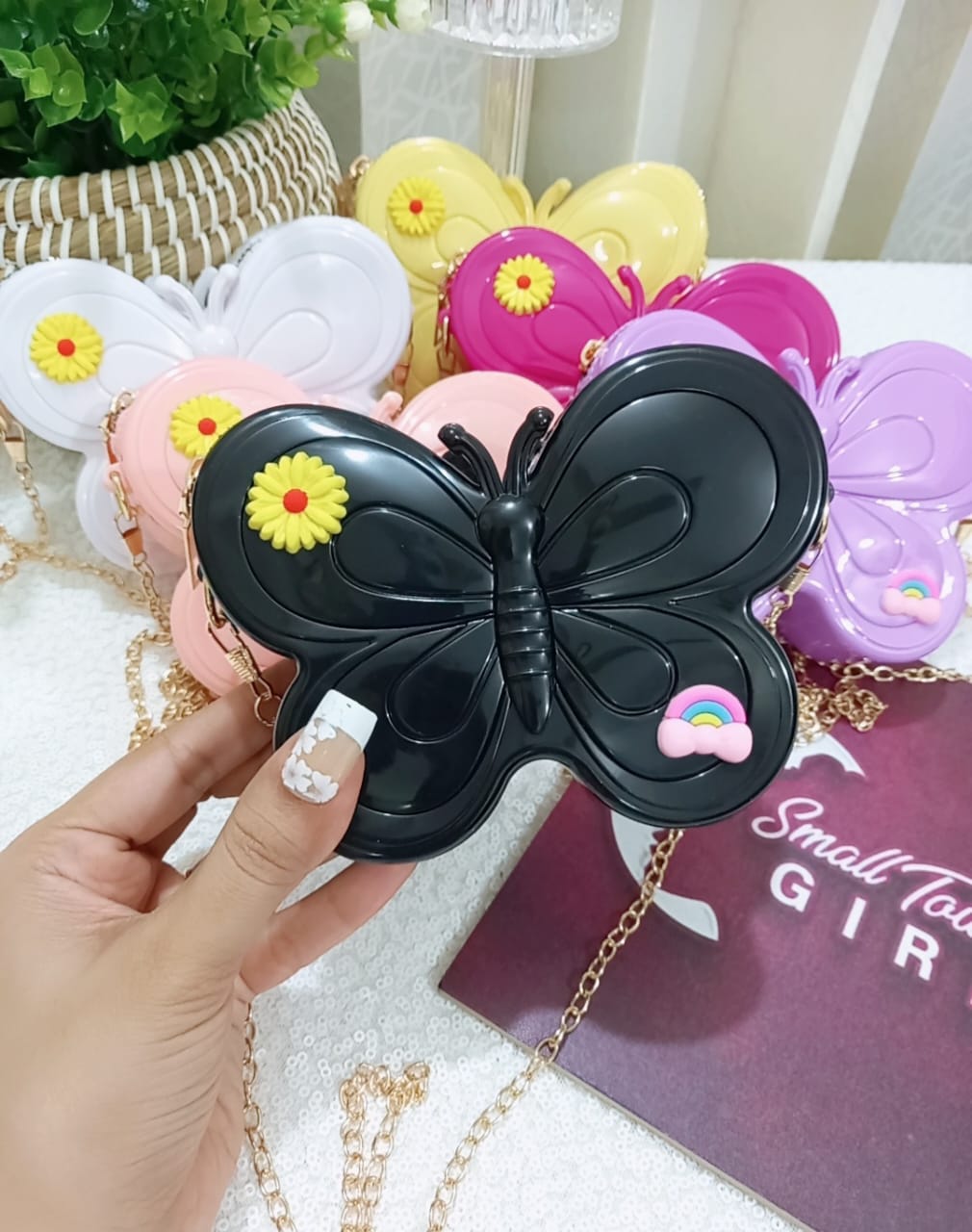Sparkle Mini Bag for Kids – Cute & Colorful Crossbody (B136)