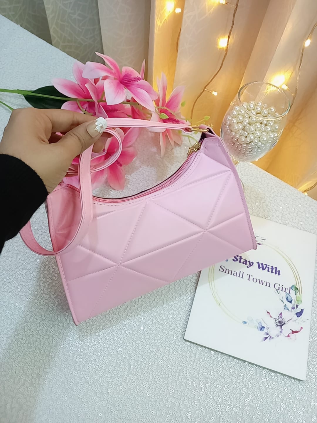 Simple Underarm Casual Handbag (B122)