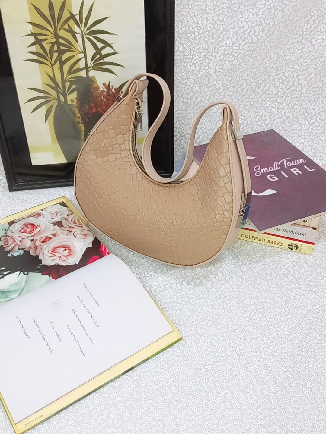 Versatile Hobo Bag (B224)