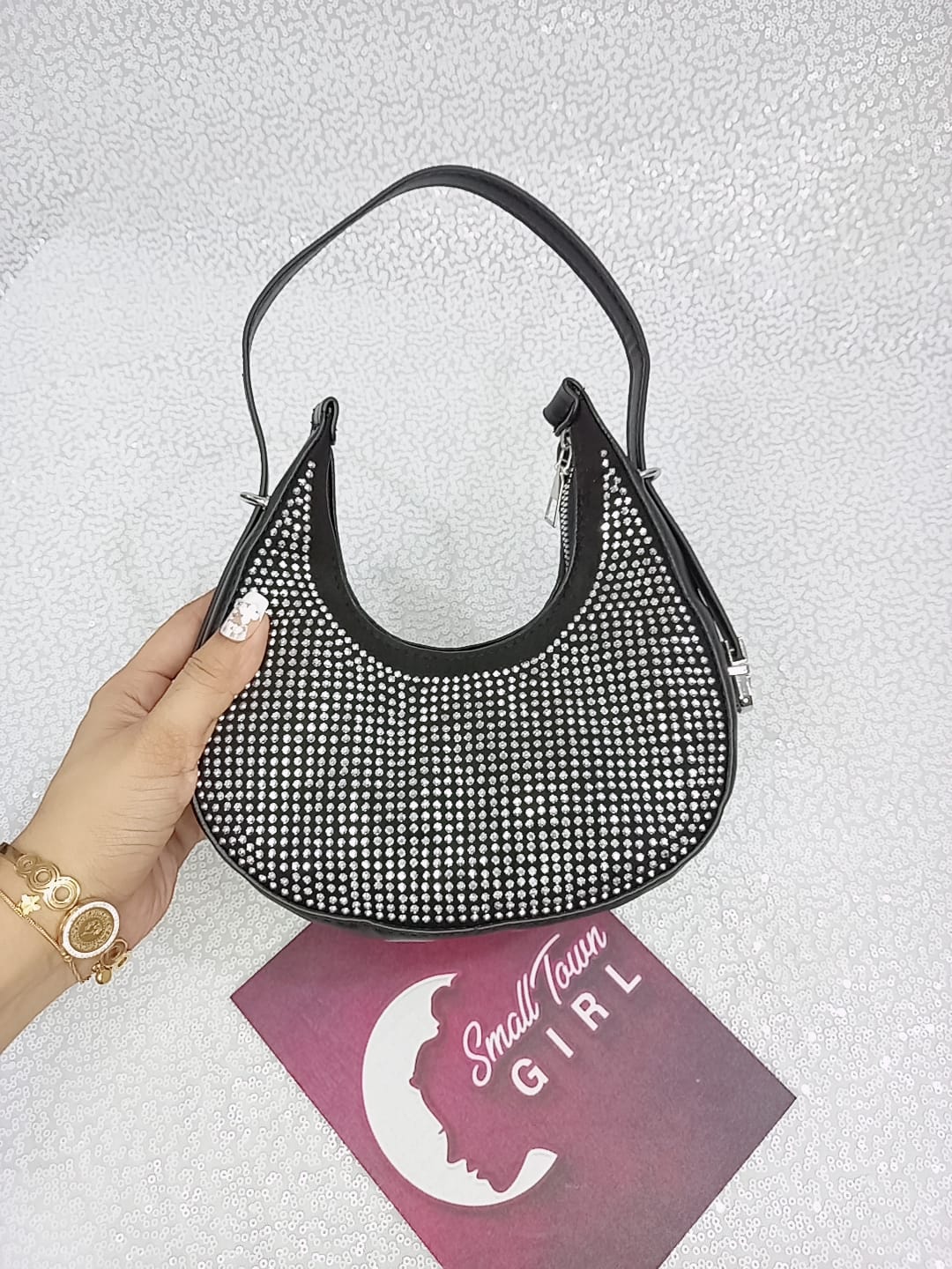 Stone Half-Moon (B128)